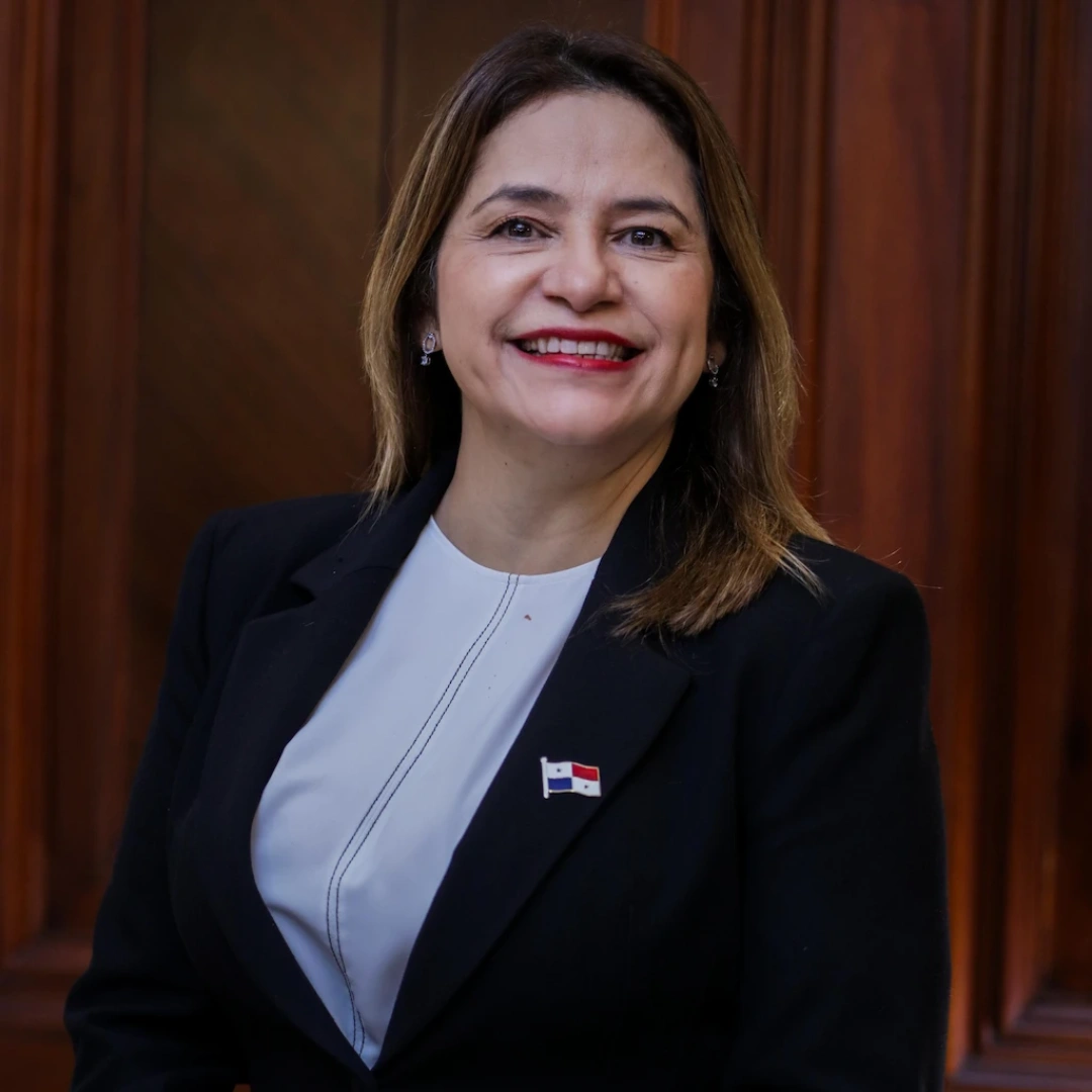 Licenciada Indira Polo Vegas.