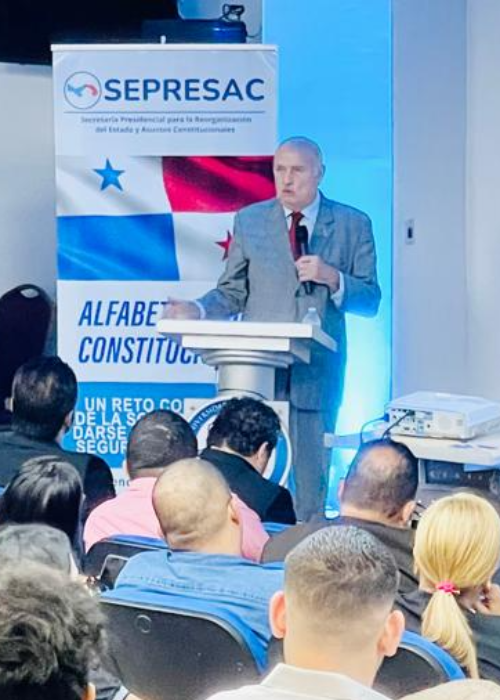 Alfabetización en Universidad Latina